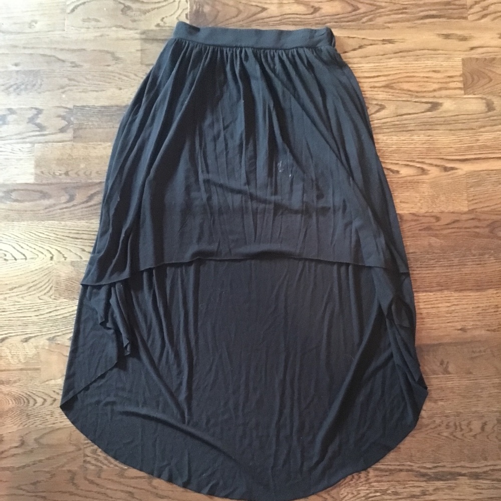 Black American Eagle High-Low skirt